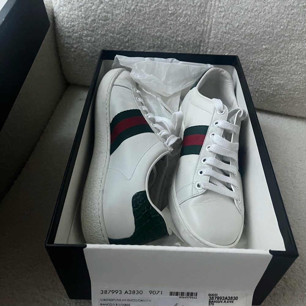 Gucci sneakers